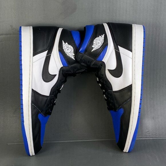 Nike Air Jordan 1 Retro High OG 'Royal Toe' sneaker shoes mens size 12 - Picture 7 of 11